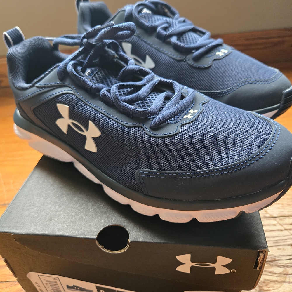 Under Armour Navy Sneakers